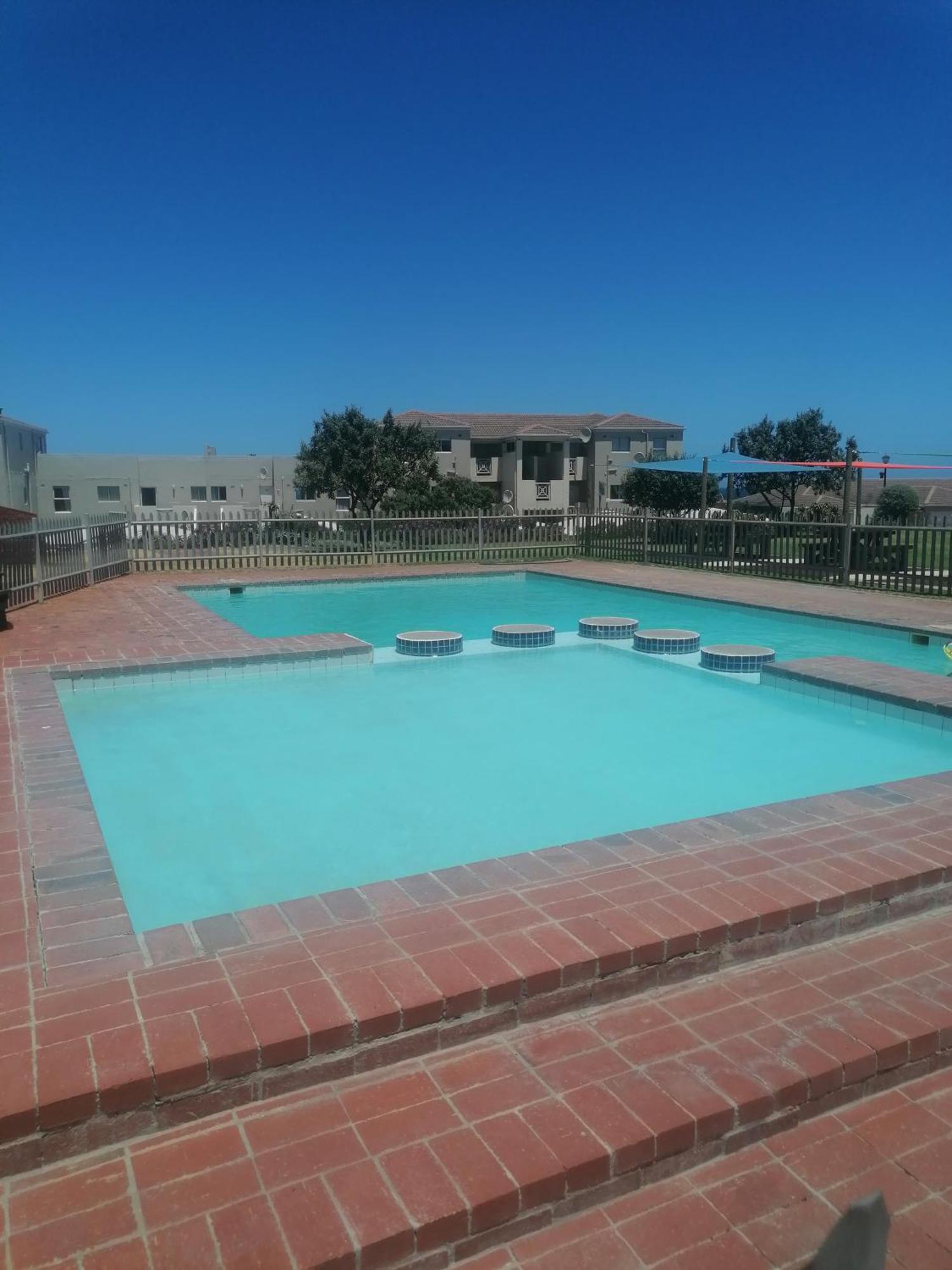 Club 143 Hermanus