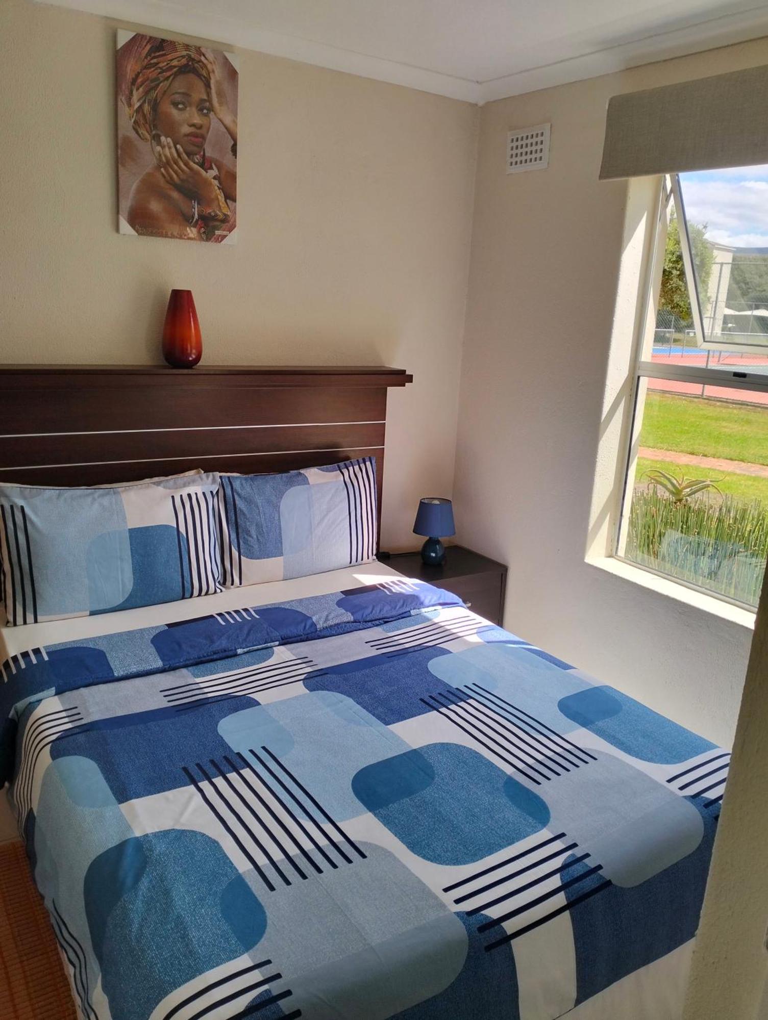 Club 143 Apartment Hermanus